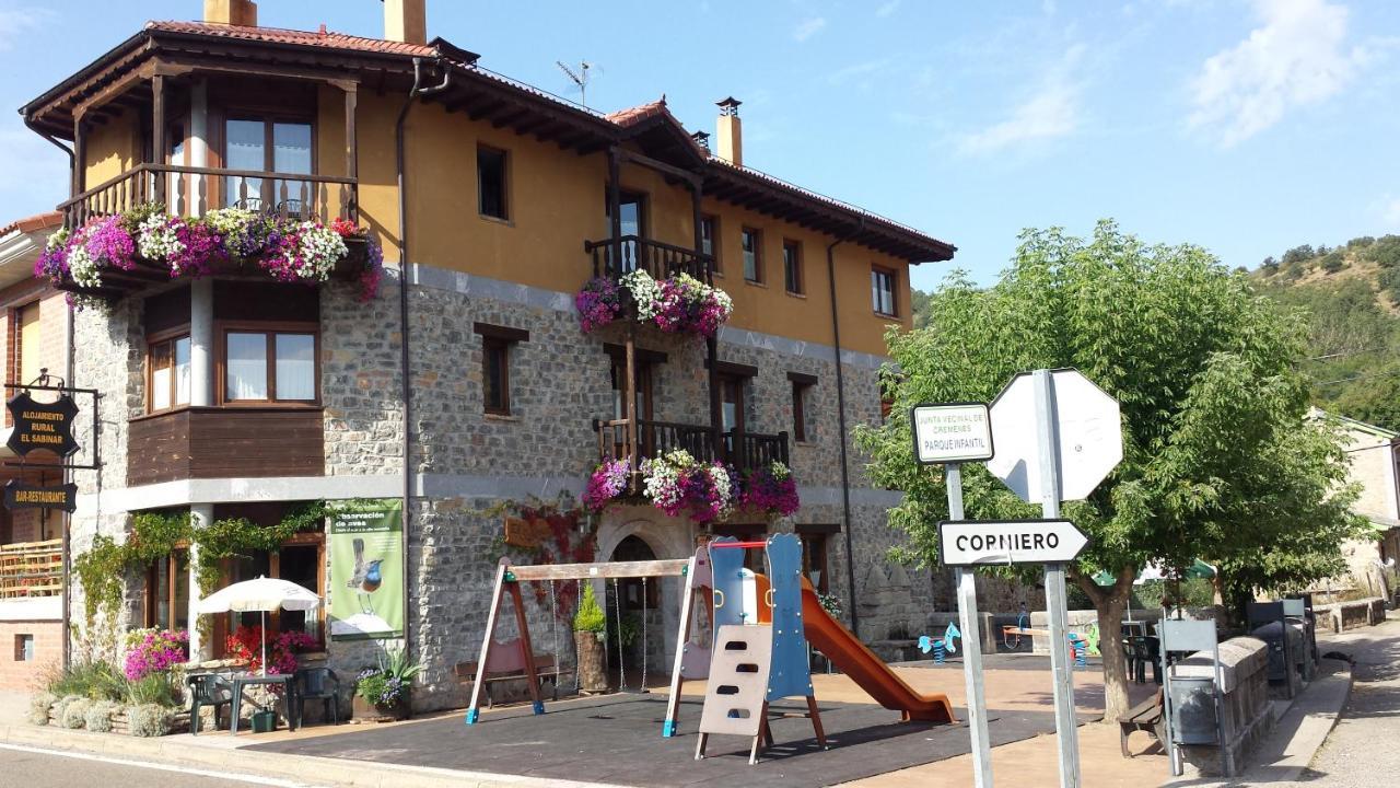 Hotel Rural El Sabinar Cremenes Bagian luar foto
