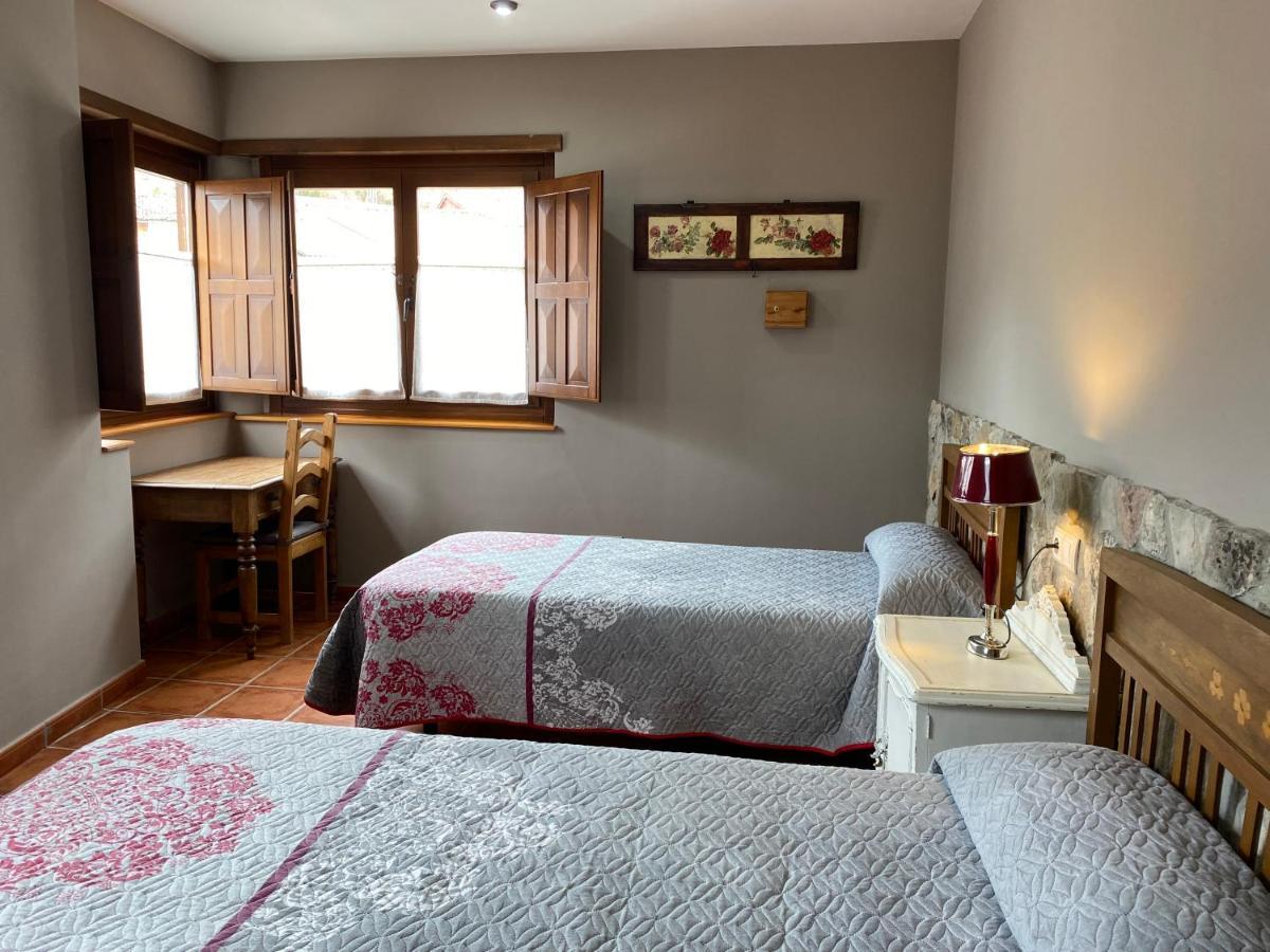 Hotel Rural El Sabinar Cremenes Bagian luar foto